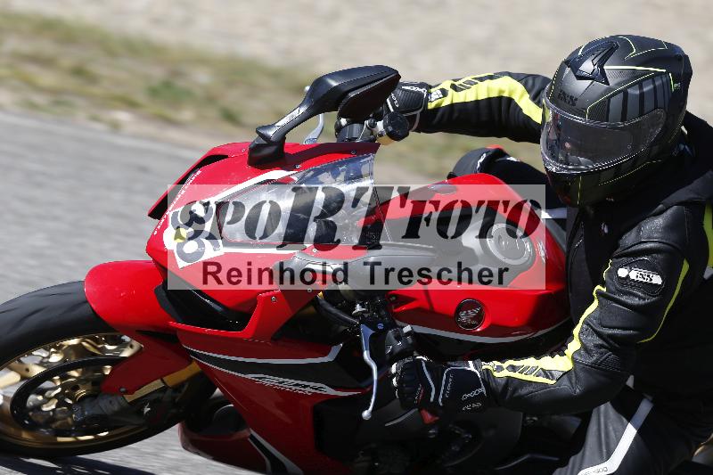 /07 09.04.2026 Cornu Master School ADR/Gruppe rot/36